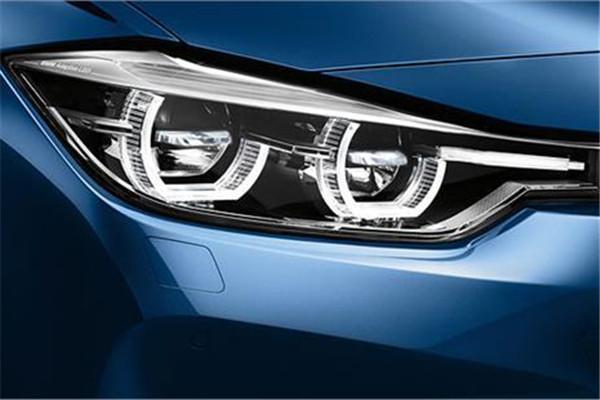 汽车卤素大灯和led灯哪个比较好