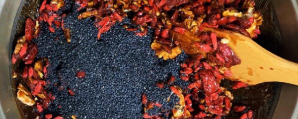 阿胶糕什么时候放冰糖