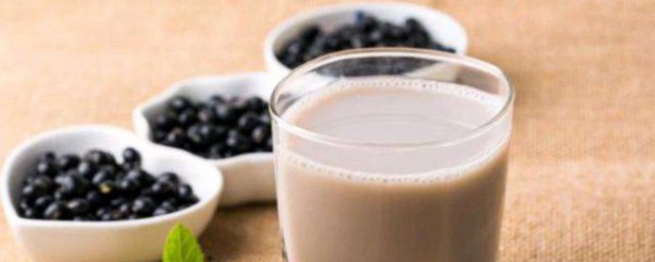 每天喝黑豆浆的好处和坏处