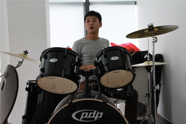 十种不适合学架子鼓的人