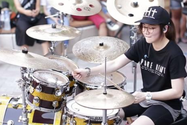 十种不适合学架子鼓的人