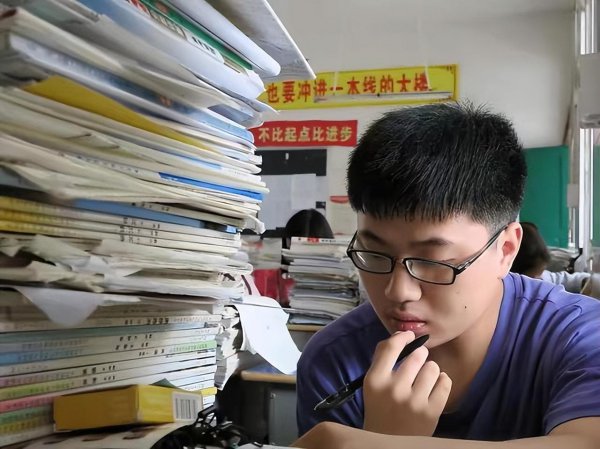 现在还有三本吗