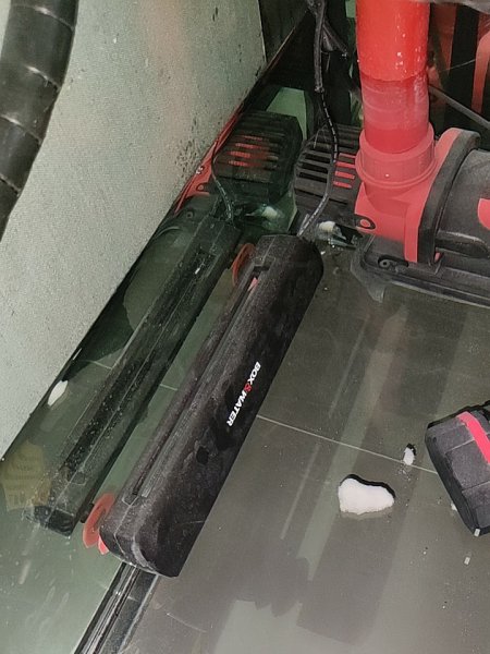 鱼缸杀菌灯正确使用方法