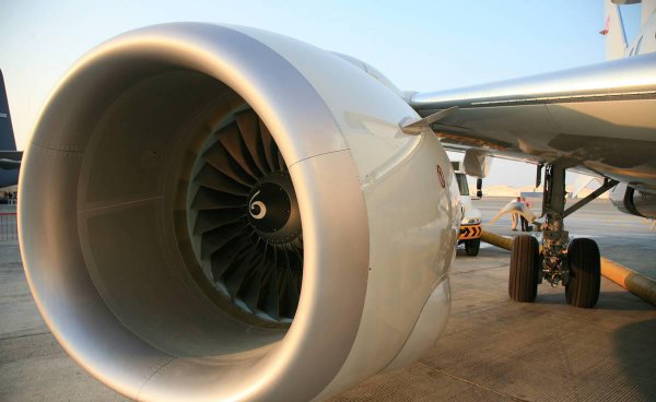 劳斯莱斯是哪国的的品牌汽车