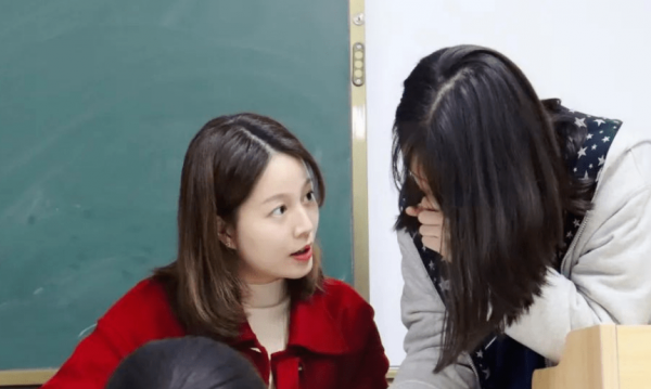 大学教授的工资多少钱一个月