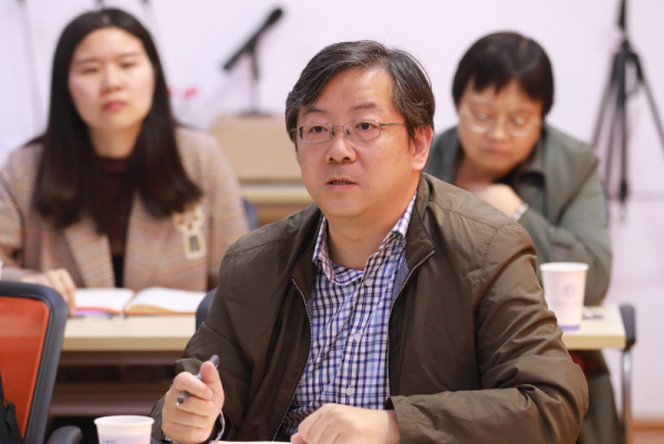 大学教授的工资多少钱一个月