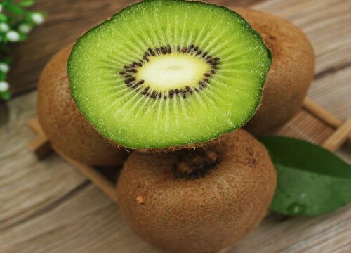 猕猴桃和什么不能一起吃