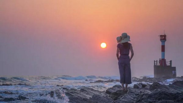 男人不联系你就是不爱你吗