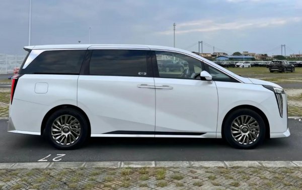 最舒适的七座mpv