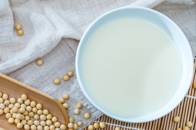 破壁机打豆浆需要泡吗 香甜细腻丝滑的豆浆做法