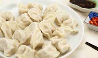 速冻饺子怎么做 用速冻饺子做蒸饺