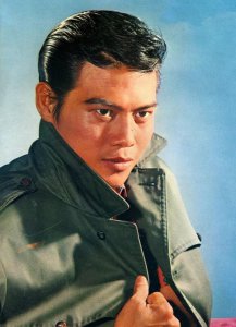 演员罗烈个人资料简介 罗烈感情史及出演电影介绍