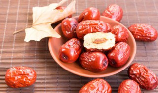 螃蟹能不能和枣子一起吃 螃蟹和枣子可以一起吃吗