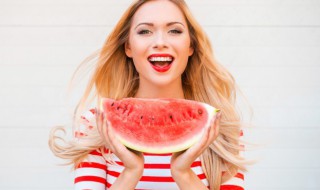 西瓜怎么样挑才是甜的 西瓜怎么样挑才是对的