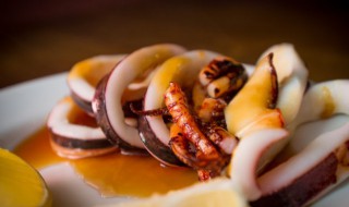 吃完鱿鱼千万别碰5种食物 吃完鱿鱼千万别碰哪5种食物呢