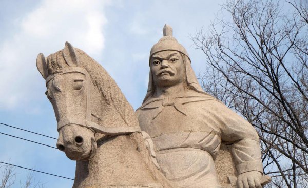 古代爱国英雄人物事迹