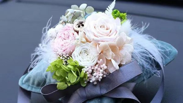 朋友买车送什么礼物给朋友