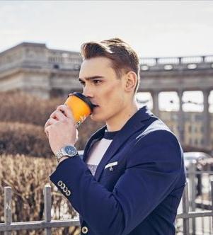 手表戴左手好还是右手好男