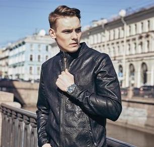 手表戴左手好还是右手好男