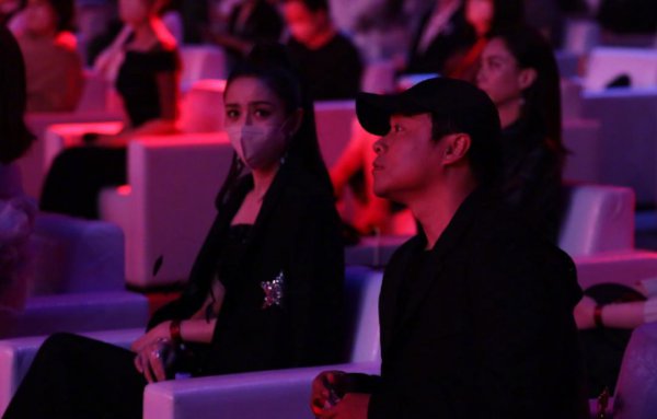 卓伟爆过所有的料