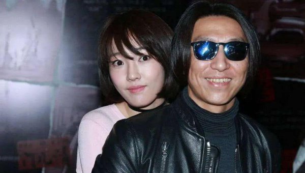 卓伟爆过所有的料