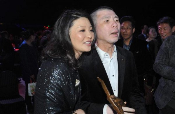 卓伟爆过所有的料