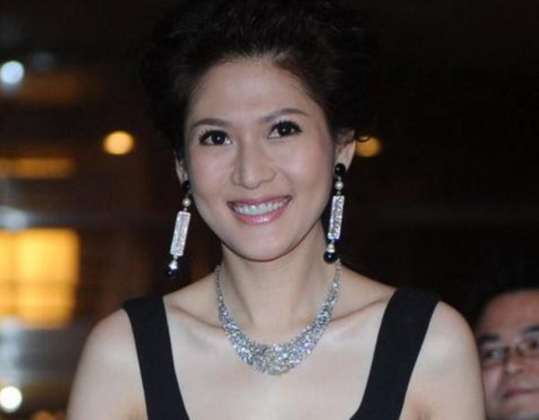 卓伟爆过所有的料