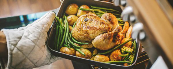 恒温烤箱是什么