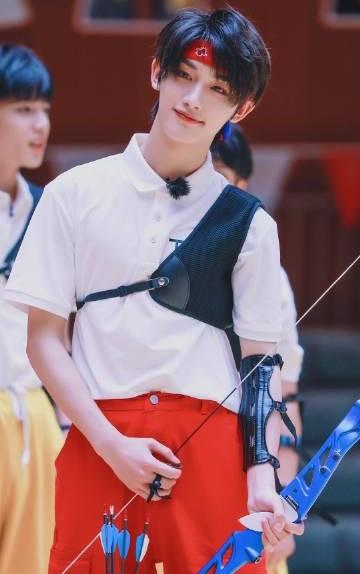 丁程鑫资料详细介绍