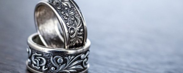 女生戴足银有什么好处