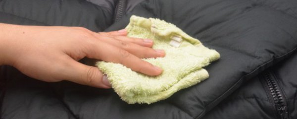 洗鸭绒衣服的简单方法