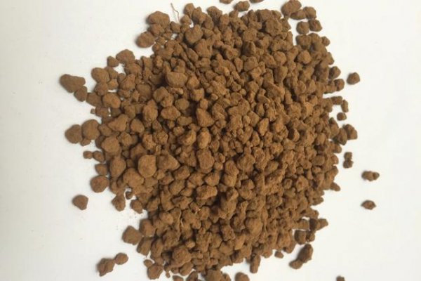 多肉用赤玉土好还是泥炭土好