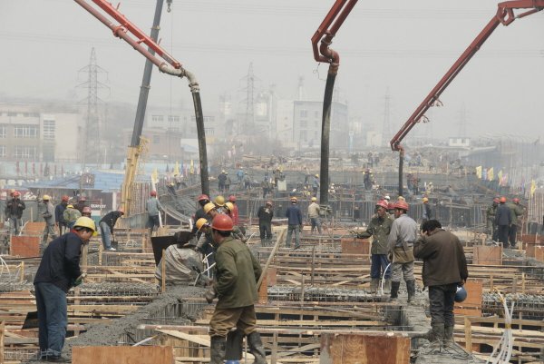 混凝土多久浇水养护