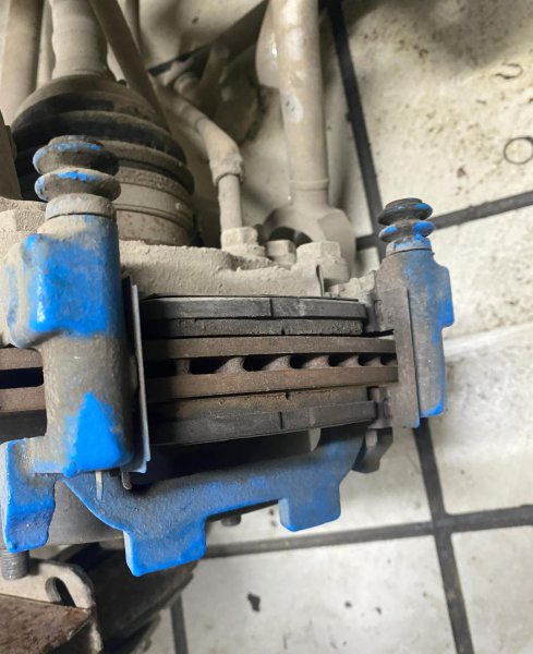 刹车盘一般磨损多深才要换