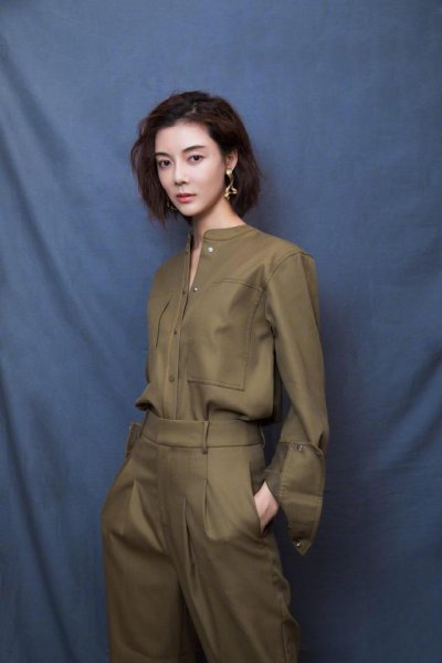 长脸留长发好看还是短发好看