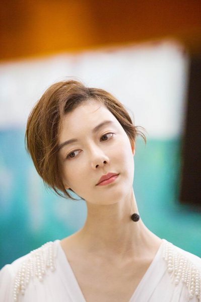 长脸留长发好看还是短发好看