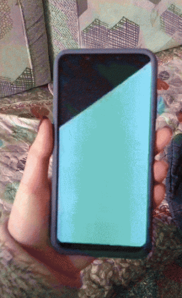 手机屏幕一闪一闪的是怎么回事