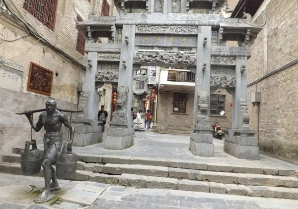 镇远古镇在哪里