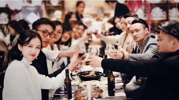 饭桌上高情商敬酒词