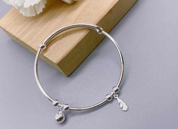 鉴别纯银的土方法