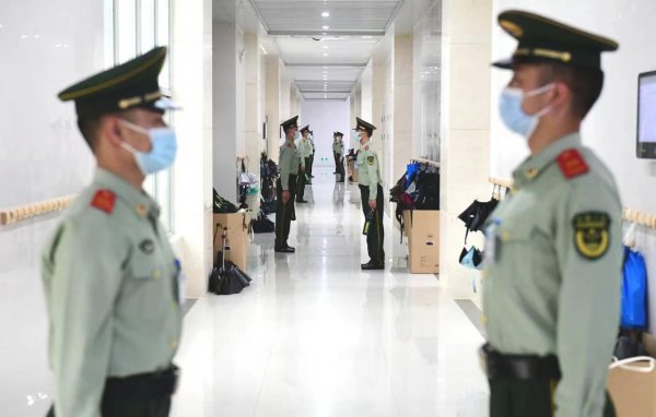 部队文职能干一辈子吗