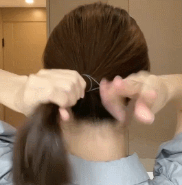 留长发的尴尬期怎么打理头发