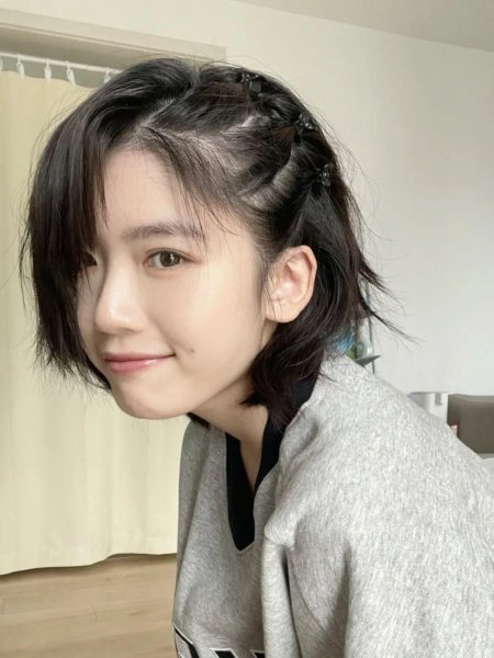 留长发的尴尬期怎么打理头发