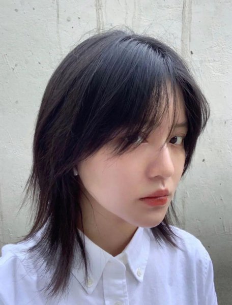 留长发的尴尬期怎么打理头发