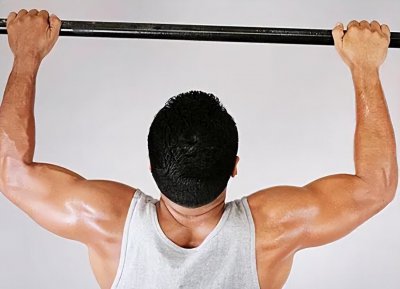 引体向上一个都做不了 男生健身中引体向上的难点