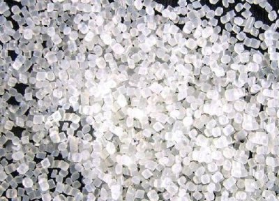 塑料烧成灰做肥料 塑料烧成灰可以做肥料吗