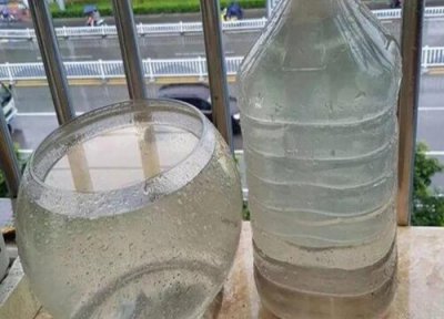 雨水浇花有什么好处 雨水收集后怎么保存浇花