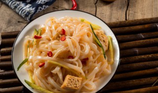 凉皮是用什么做的 凉皮简单介绍