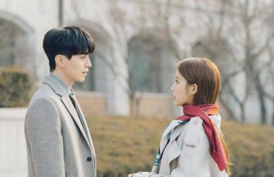 当男生开始和你聊前女友了 男朋友当面聊前任怎么回应