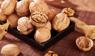 选购文玩核桃青皮的教程 如何挑选青皮文玩核桃